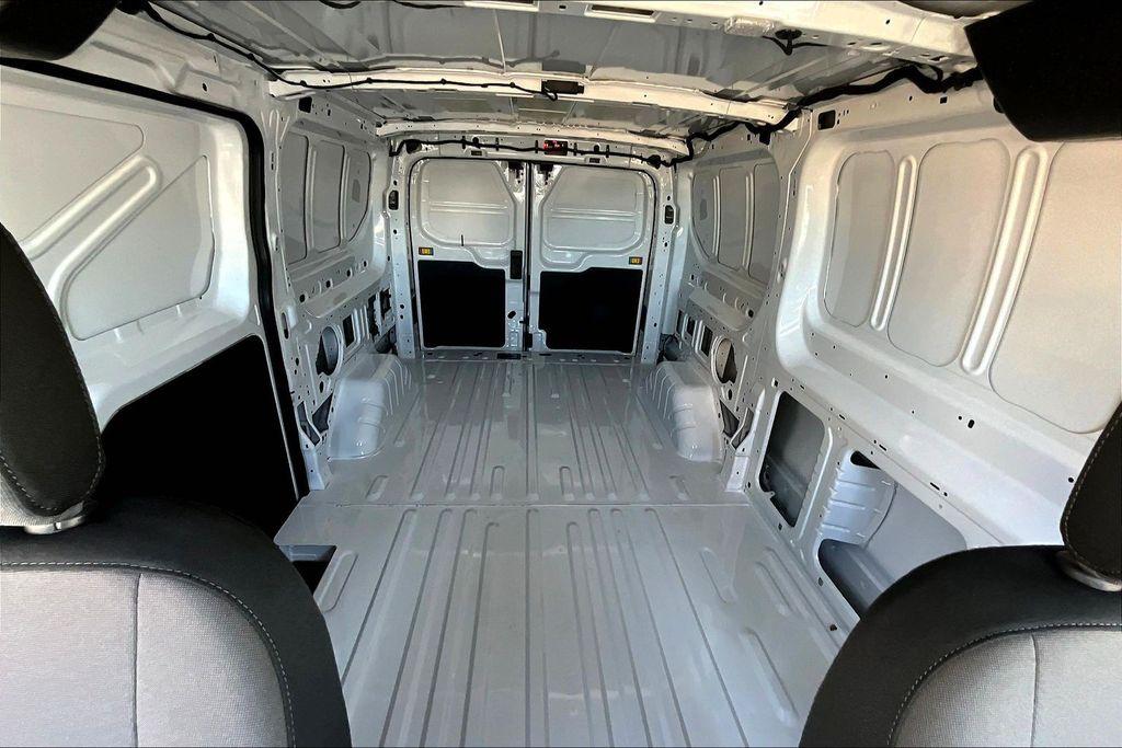 2026 FORD TRANSIT-150 BASE — фото 10