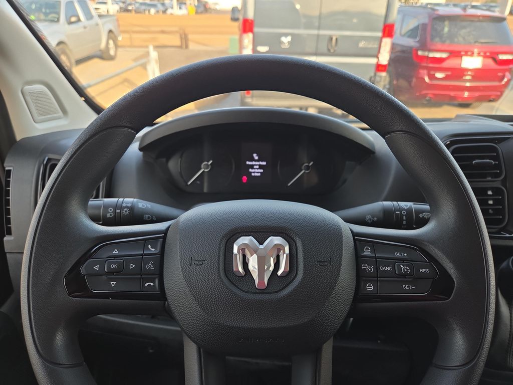 صورة 9 لـ 2026 RAM PROMASTER 2500 TRADESMAN