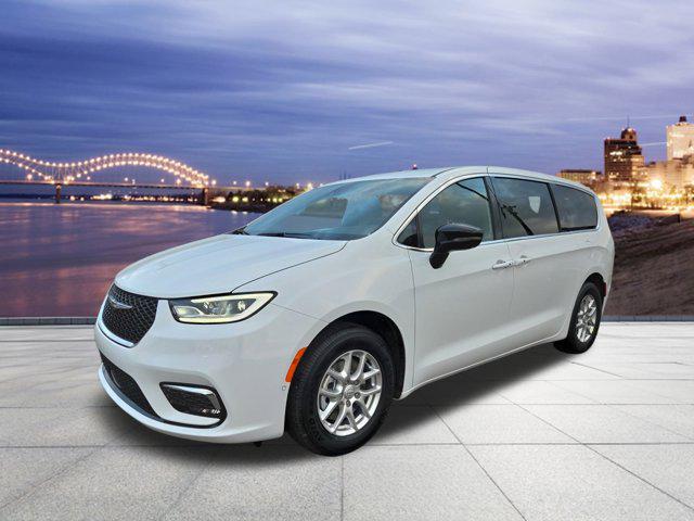 New 2026 Chrysler Pacifica L