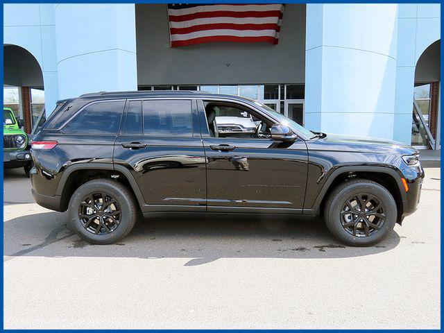 New 2026 Jeep Grand Cherokee Altitude