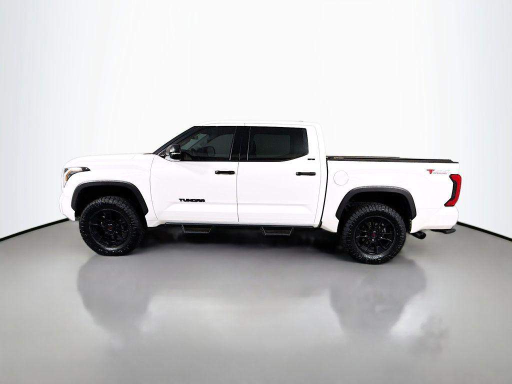TOYOTA TUNDRA - 8