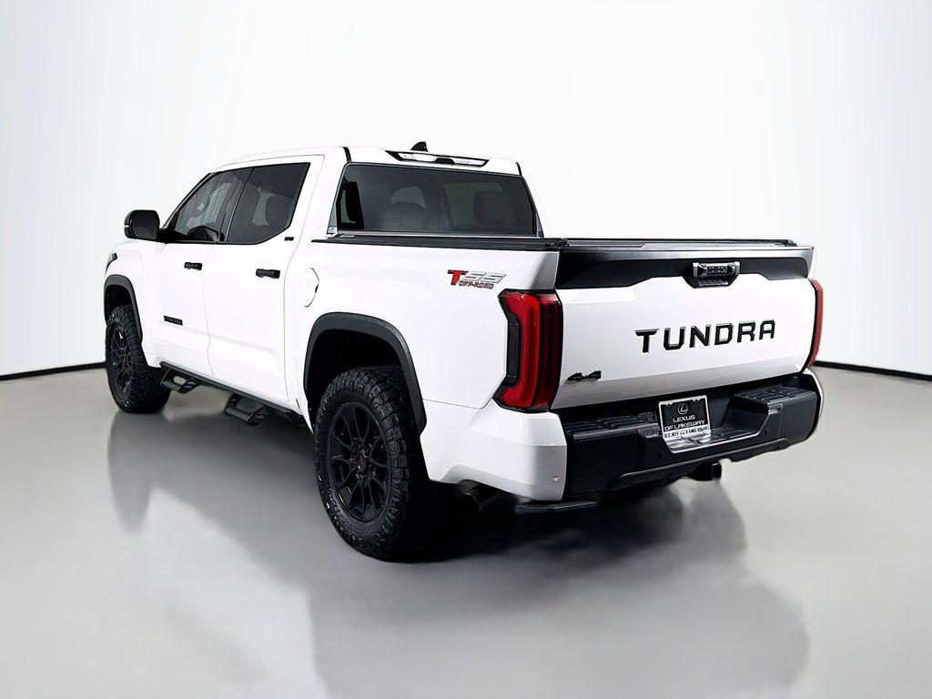 TOYOTA TUNDRA - 7