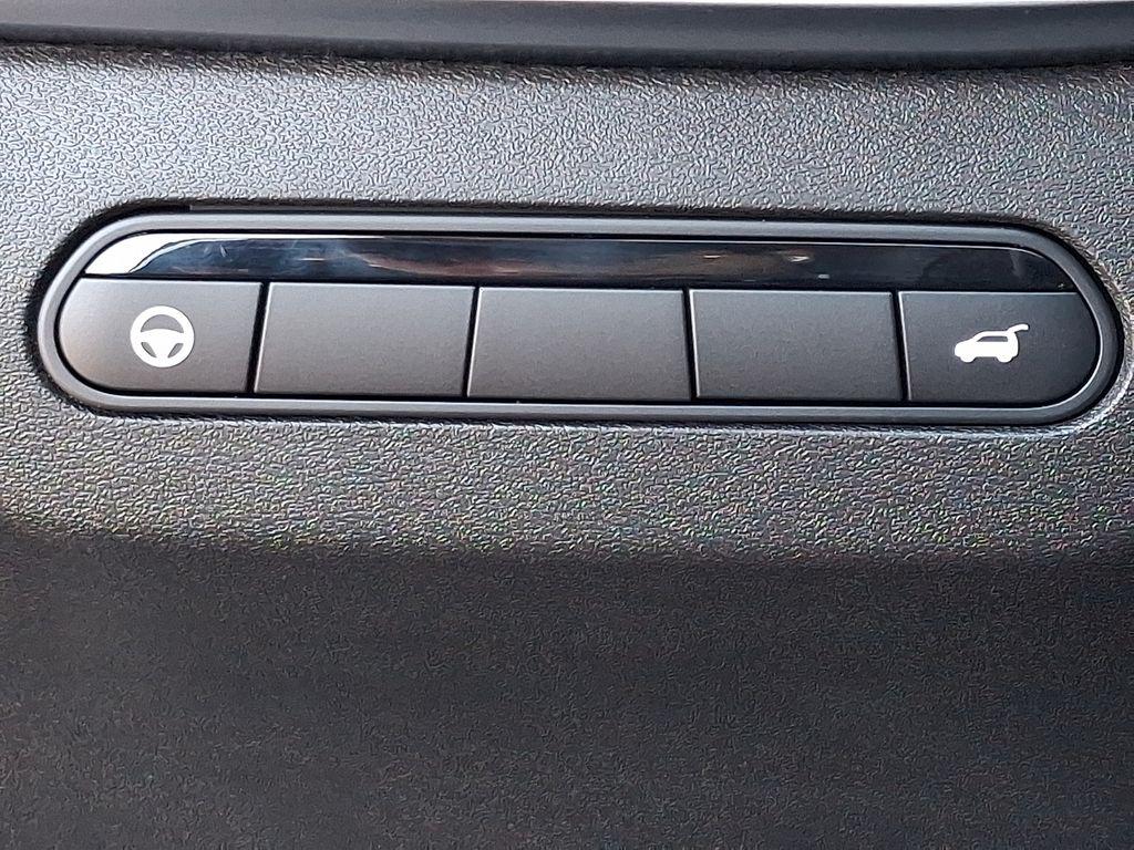 2023 Infiniti QX60 LUXE — миниатюра 25