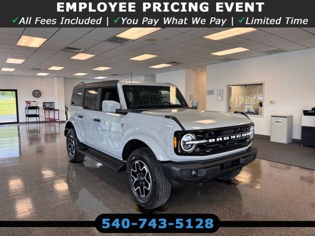 New 2026 Ford Bronco Outer Banks