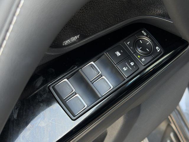 2023 Lexus LX 600 PREMIUM photo 28