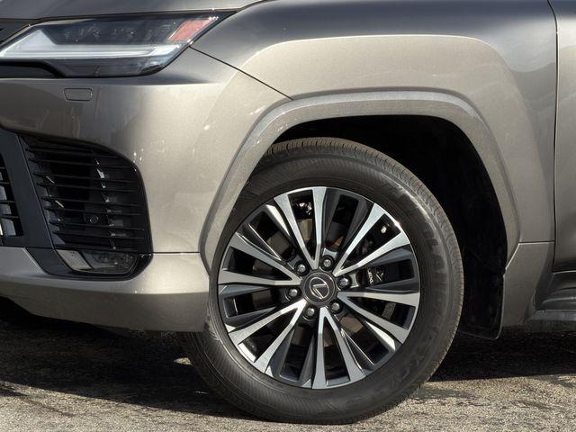2023 Lexus LX 600 PREMIUM — фото 9