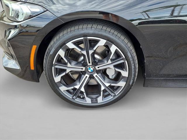 2026 BMW 330 I NA — миниатюра 24