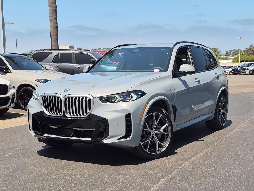 New 2026 BMW X5 PHEV xDrive50e