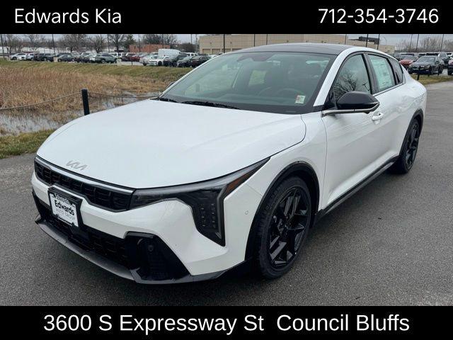 New 2025 Kia K4 GT-Line Turbo
