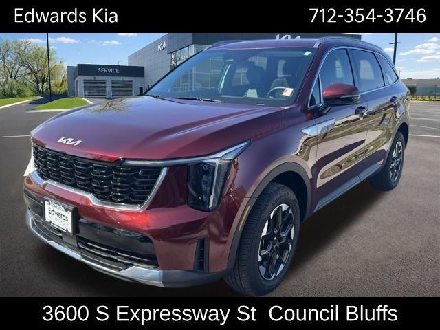 New 2025 Kia Sorento S
