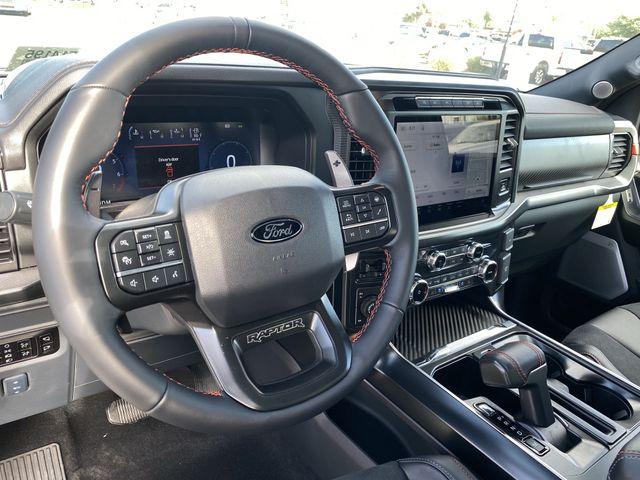 صورة مصغرة 18 لـ 2026 FORD F-150 RAPTOR