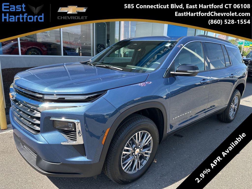New 2026 Chevrolet Traverse LT