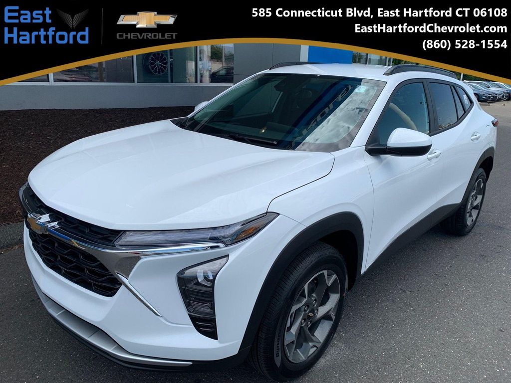 New 2026 Chevrolet Trax LT