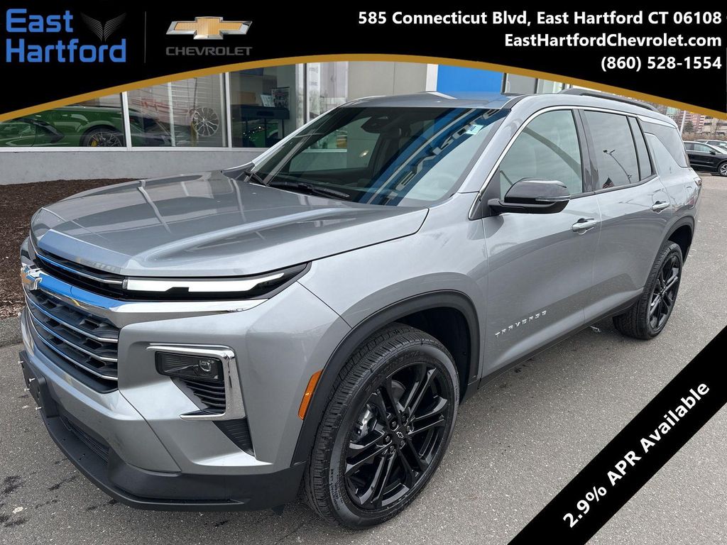 New 2026 Chevrolet Traverse LT