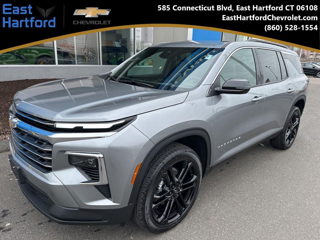 New 2026 Chevrolet Traverse LT