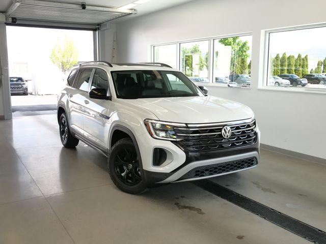 New 2026 Volkswagen Atlas 2.0T Peak Edition