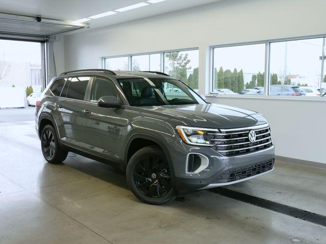 New 2026 Volkswagen Atlas 2.0T SE W/TECHNOLOGY