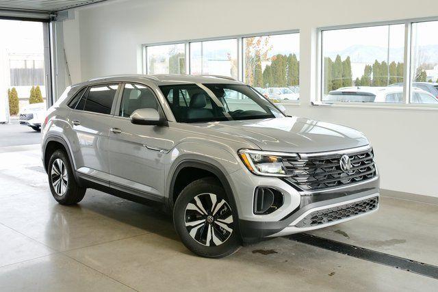 New 2026 Volkswagen Atlas Cross Sport 2.0T SE