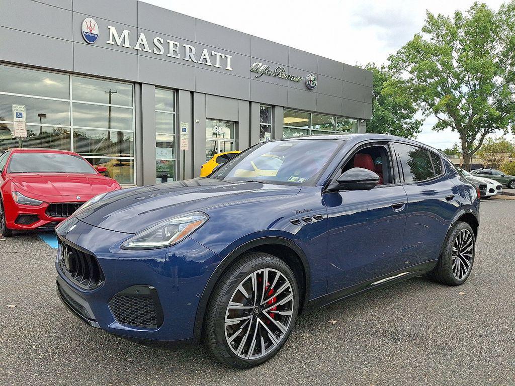 New 2025 Maserati Grecale Modena
