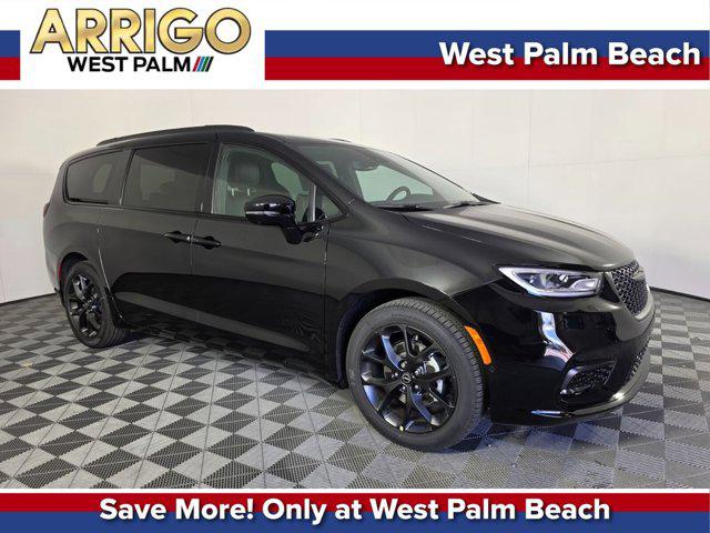 New 2026 Chrysler Pacifica L