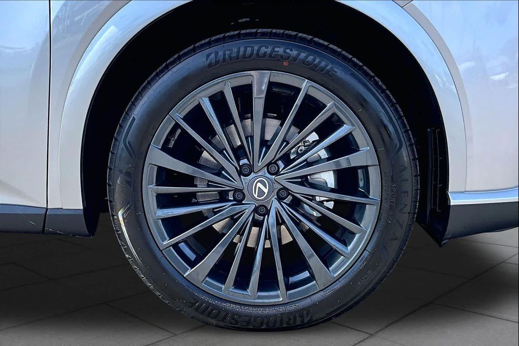صورة 9 لـ 2026 Lexus RX 350 PREMIUM