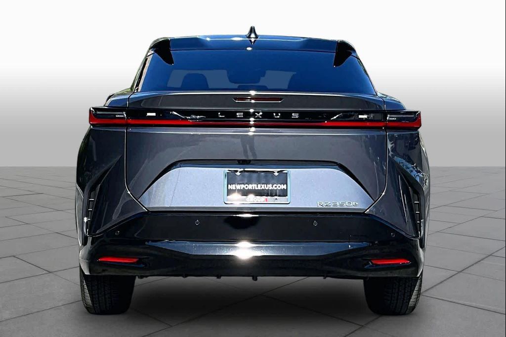 صورة 4 لـ 2026 Lexus RZ 350E PREMIUM