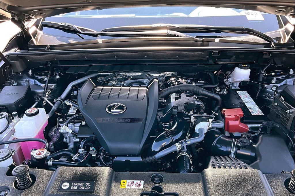 صورة مصغرة 30 لـ 2022 Lexus NX 350 PREMIUM