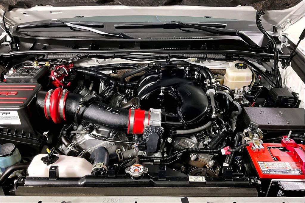 صورة مصغرة 30 لـ 2022 Toyota 4RUNNER SR5 PREMIUM