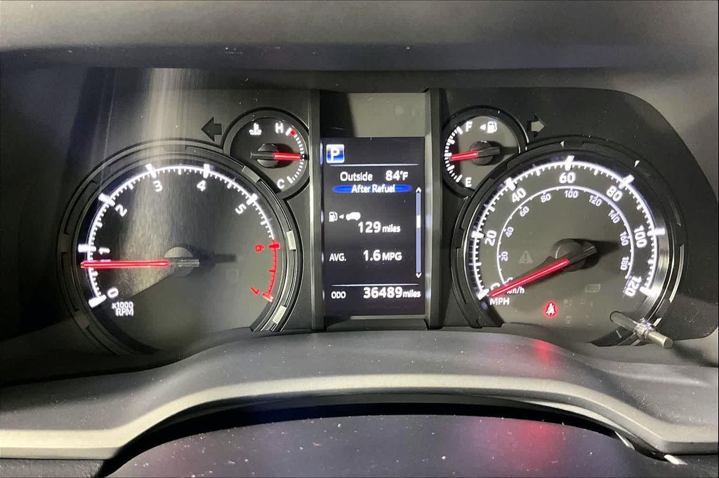 صورة مصغرة 24 لـ 2022 Toyota 4RUNNER SR5 PREMIUM