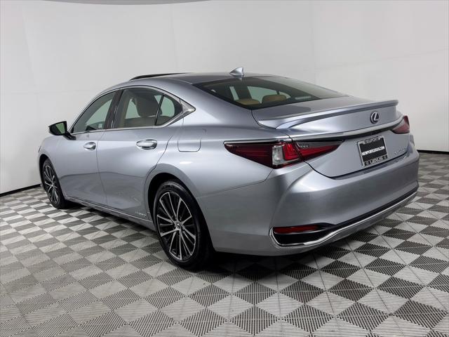 2022 Lexus ES 300H BASE 照片 5