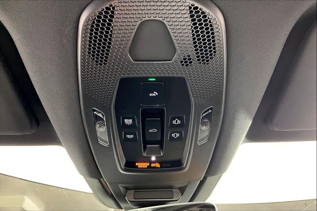 صورة مصغرة 33 لـ 2024 Porsche CAYENNE