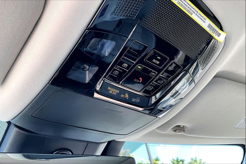 2026 Lexus RX 450H+ BASE thumbnail 34