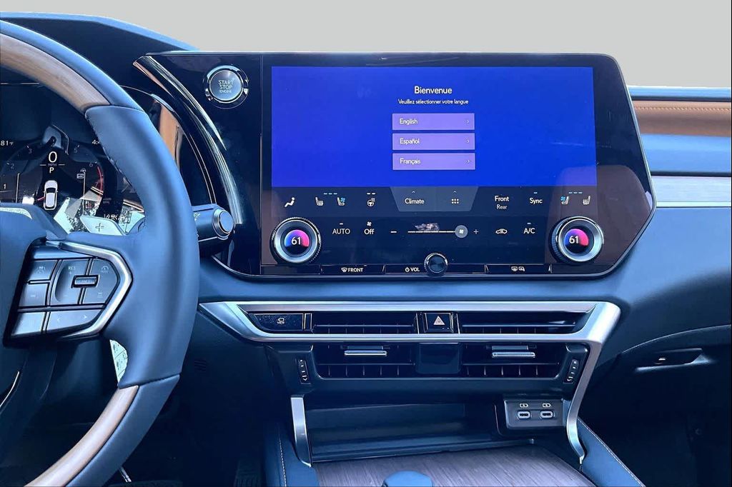 صورة 6 لـ 2026 Lexus RX 350 PREMIUM