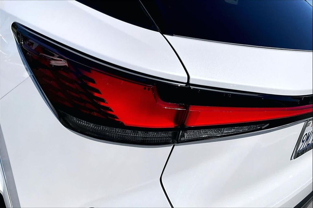 2024 Lexus RX 350 BASE — миниатюра 27