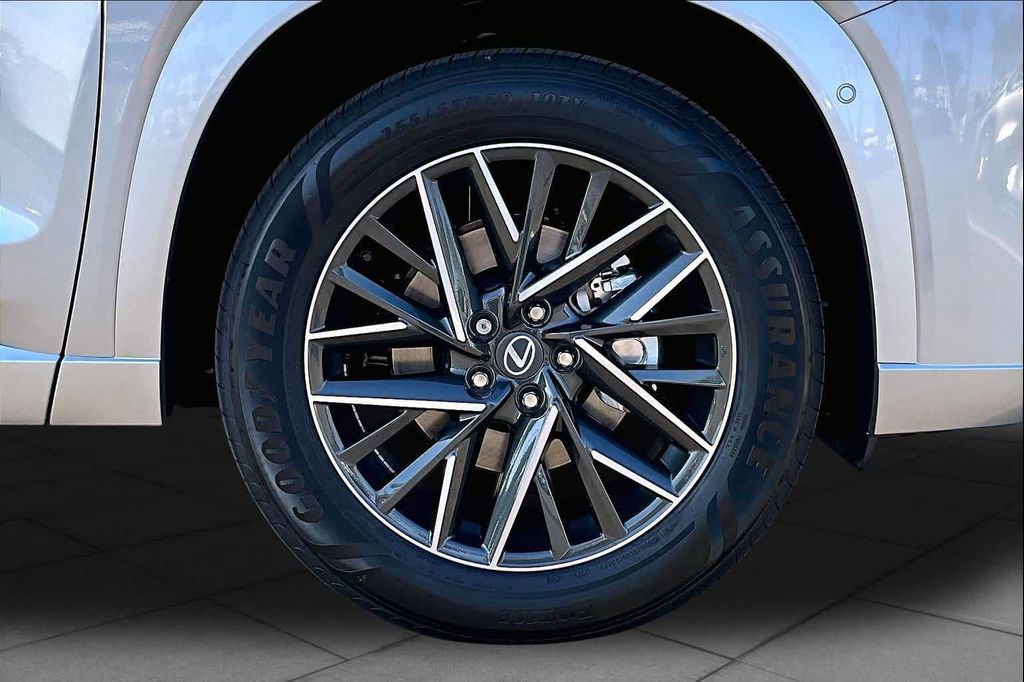 2026 Lexus TX 350 PREMIUM thumbnail 9