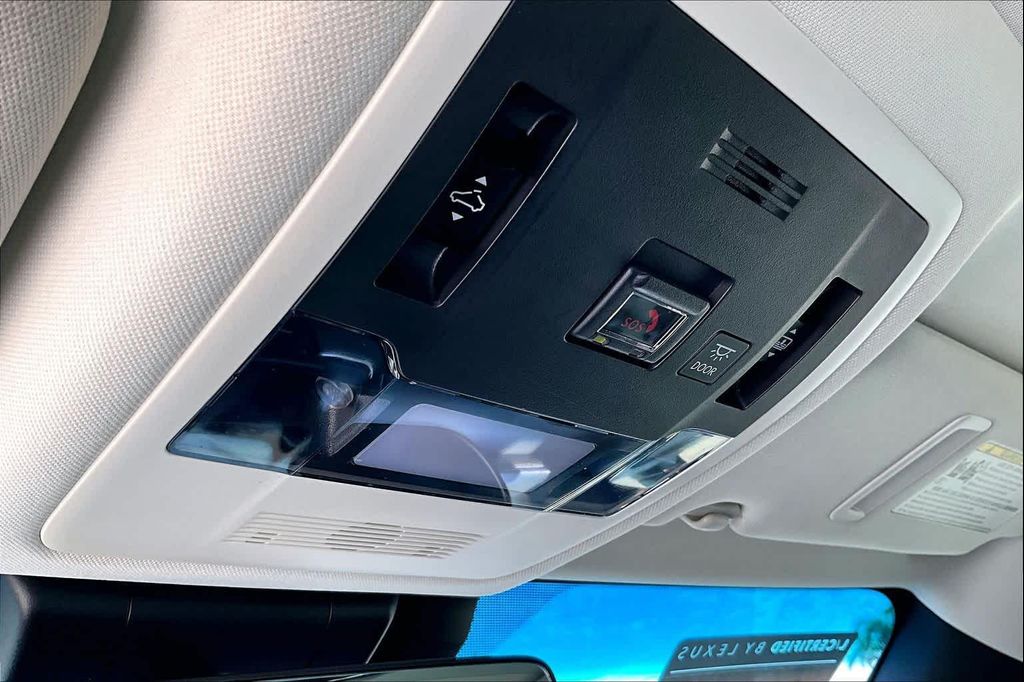 2022 Lexus ES 350 BASE — миниатюра 34