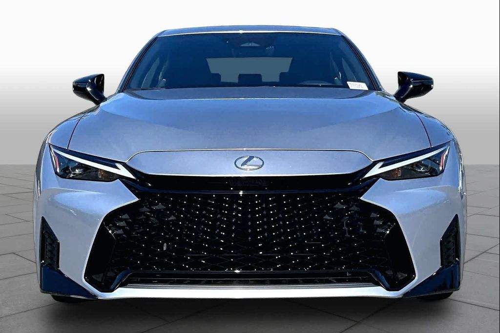 2026 Lexus IS 350 F SPORT DESIGN — фото 3