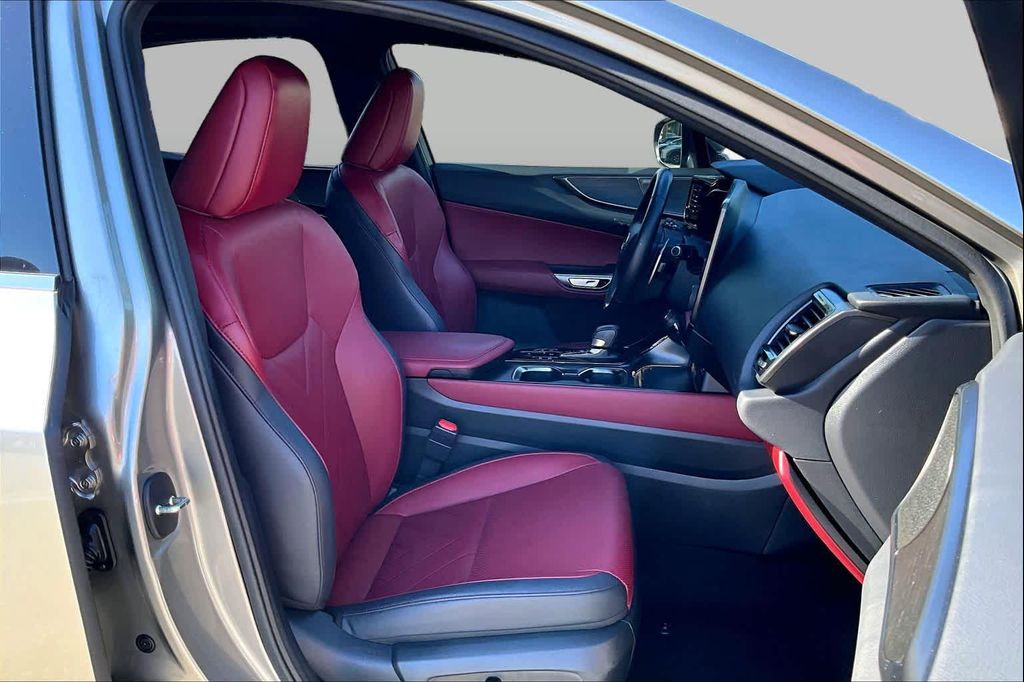 2025 Lexus NX 450H+ LUXURY 照片 8