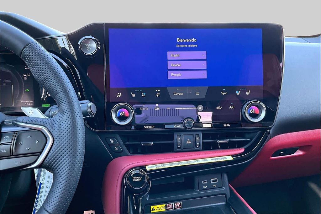 2026 Lexus NX 350H AWD — фото 6