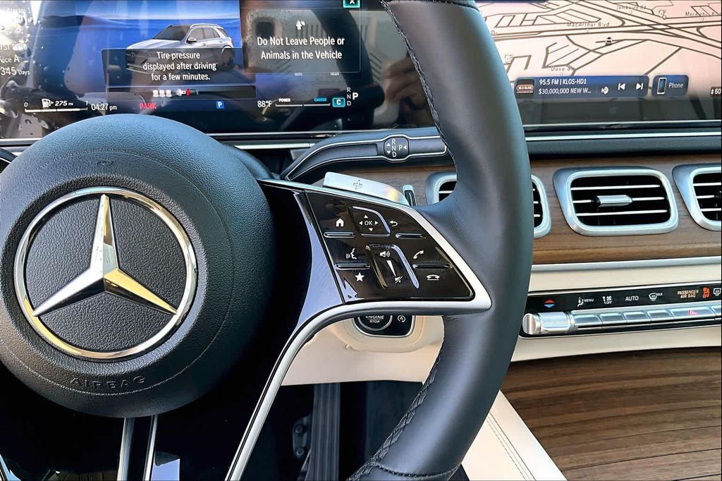 2026 Mercedes-BENZ GLE — миниатюра 23