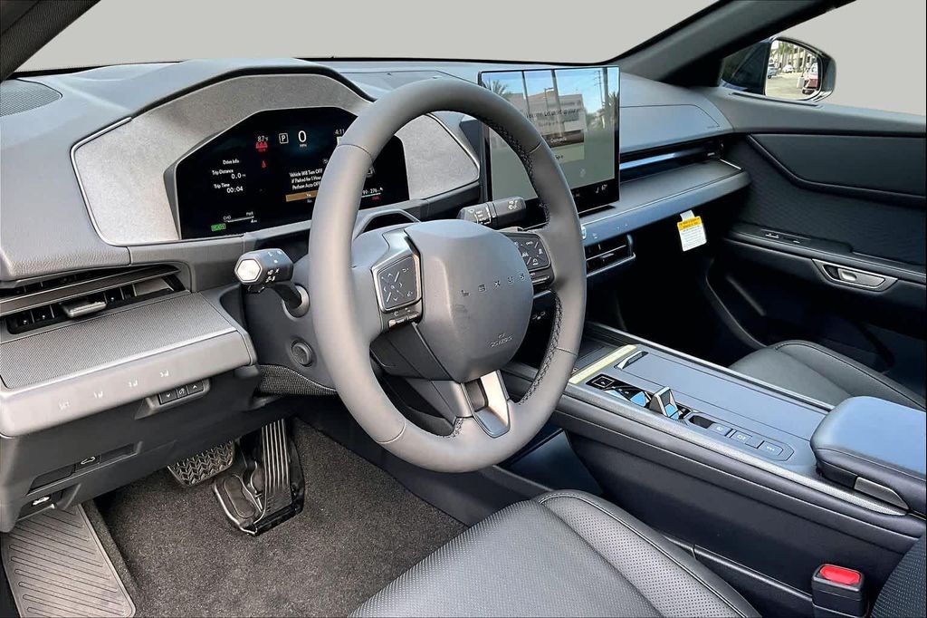 2026 Lexus ES 350E PREMIUM — фото 10