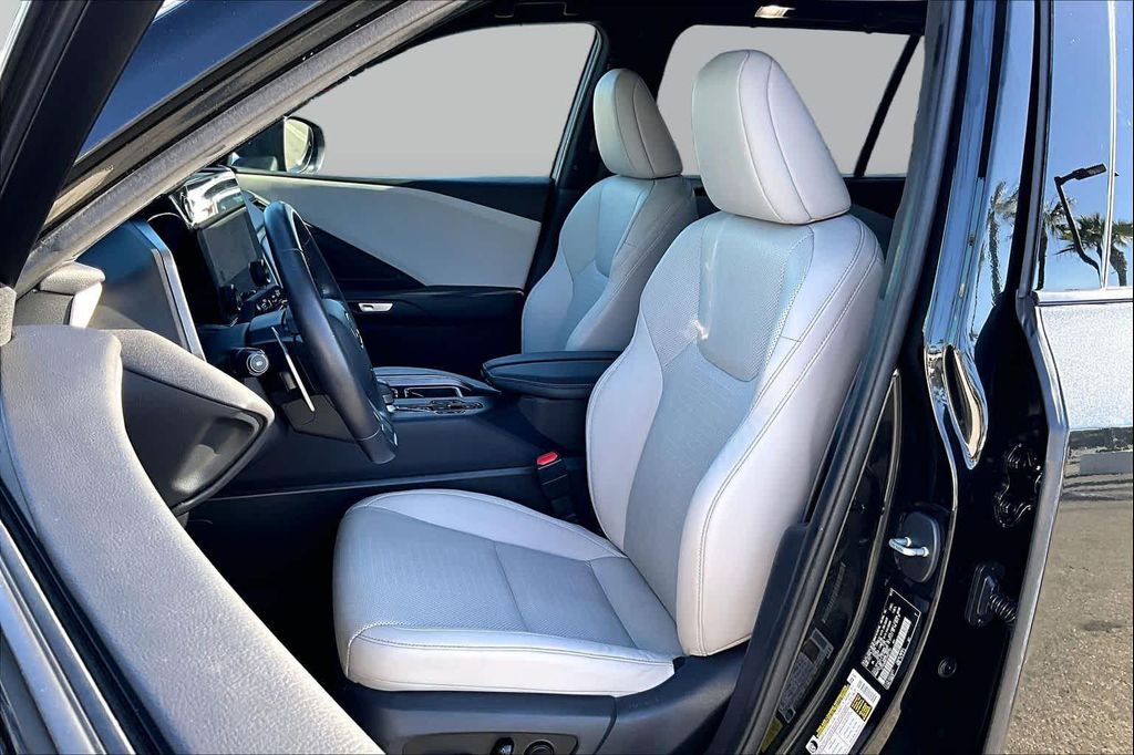 صورة 7 لـ 2024 Lexus TX 350 BASE