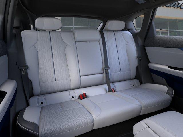 صورة مصغرة 18 لـ 2027 Cadillac OPTIQ