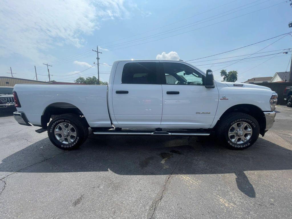 2025 RAM 2500 BIG HORN CREW CAB 4X4 6'4' BOX — фото 8