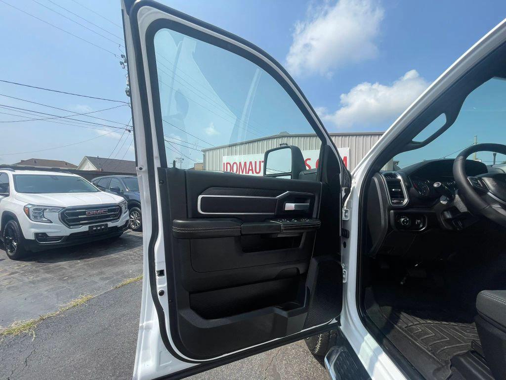2025 RAM 2500 BIG HORN CREW CAB 4X4 6'4' BOX — фото 10