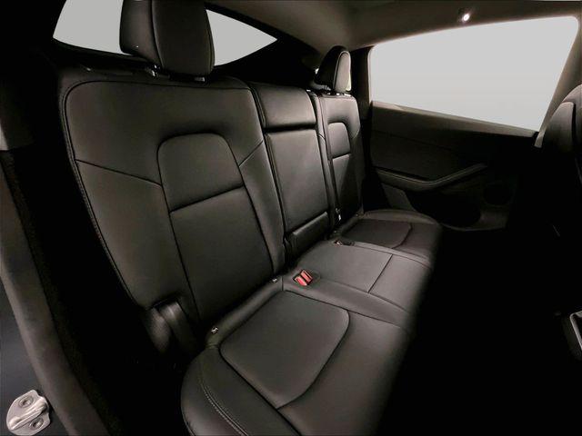 2023 Tesla MODEL Y LONG RANGE 缩略图 26