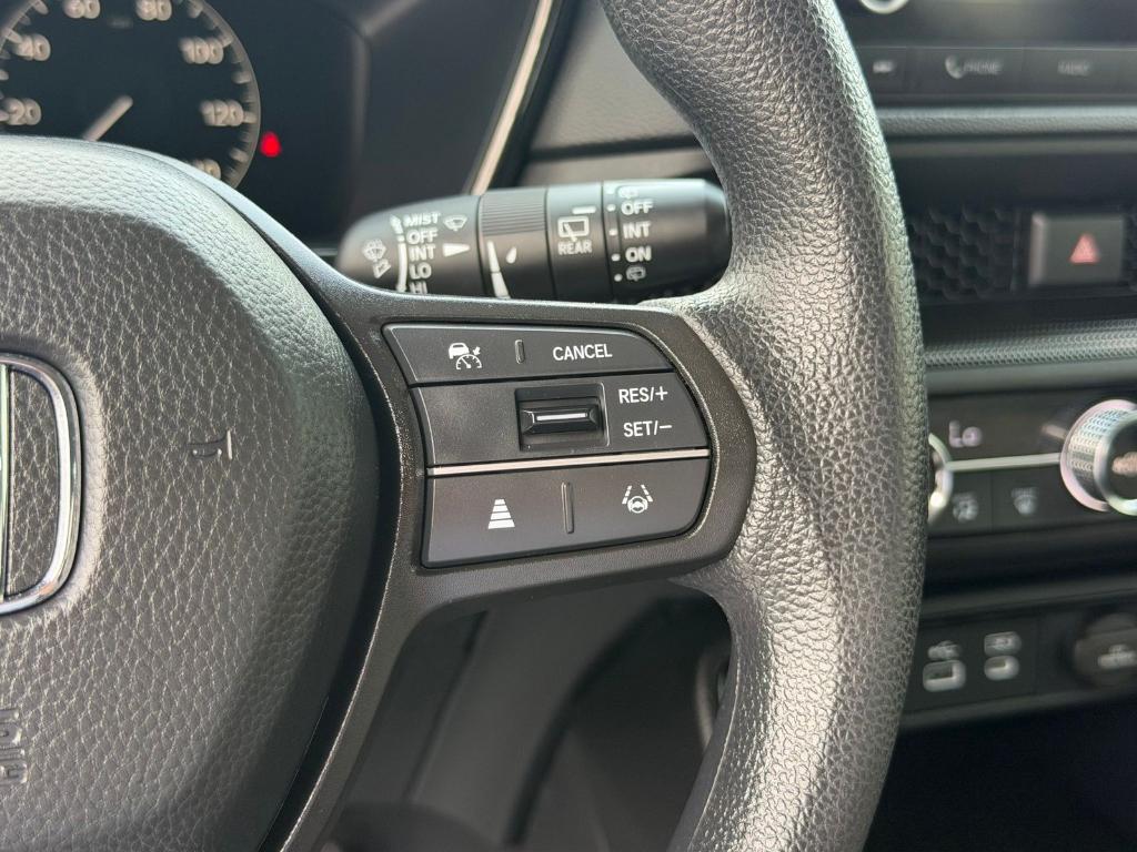 صورة مصغرة 17 لـ 2025 Honda CR-V EX