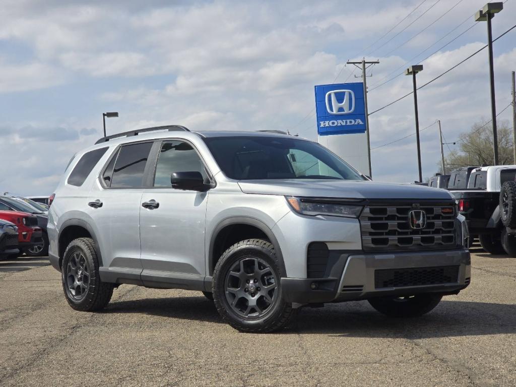New 2026 Honda Pilot TrailSport