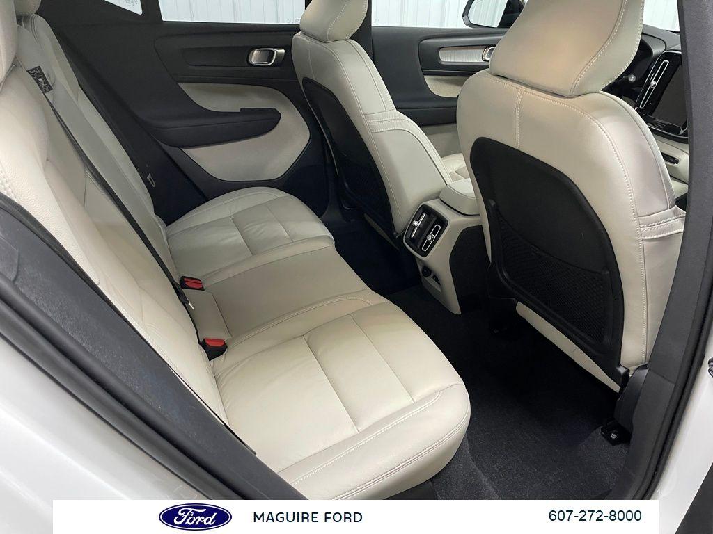 2023 Volvo XC40 B5 PLUS DARK THEME 缩略图 24