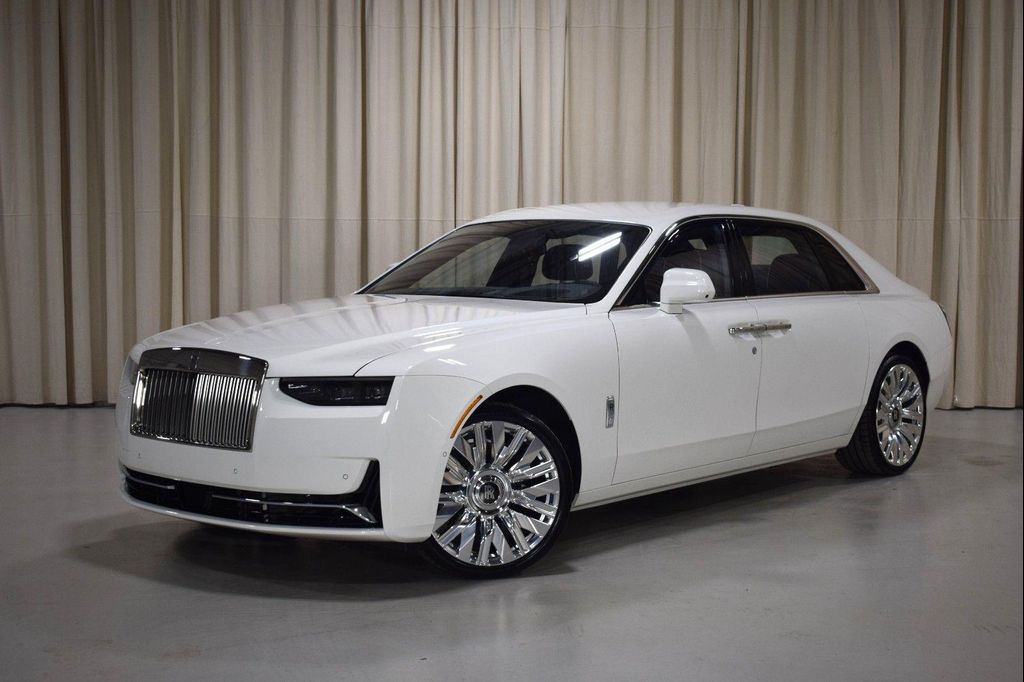 New 2026 Rolls-Royce Ghost EWB